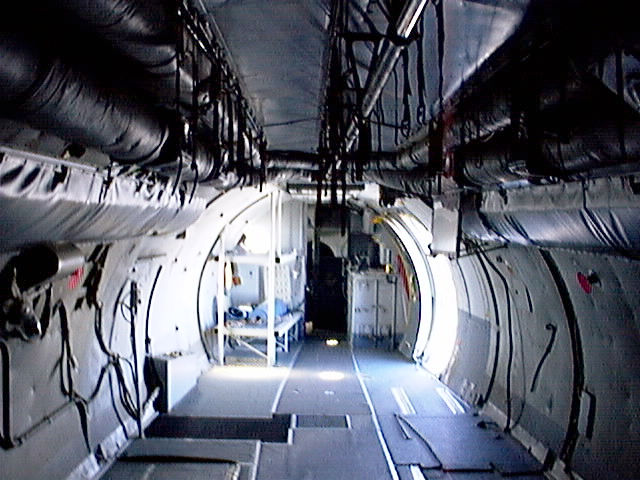 mid section looking aftward